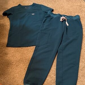 Figs sz XXS top.  jogger bottom scrub pants sz xs set